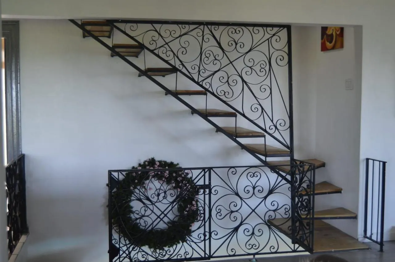 Villa Dianna - Entire Villa, Roof Terrace, Pool, Garden, Sea Views Near Dunn'S River Ocho Rios Jamaica